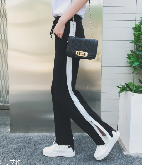 腿粗屁股大穿什么衣服？腿粗屁股大穿搭技巧