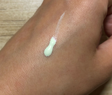 美膚寶和百雀羚哪個好？美膚寶和百雀羚品牌對比