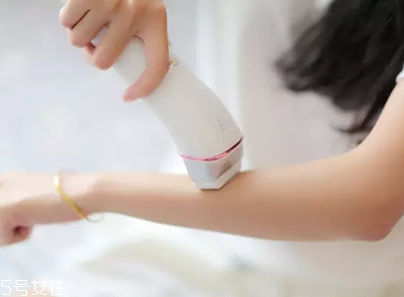 家用脫毛儀有用嗎？家用脫毛儀使用心得