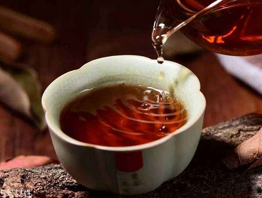 紅茶會(huì)解藥嗎？吃藥能喝紅茶嗎？