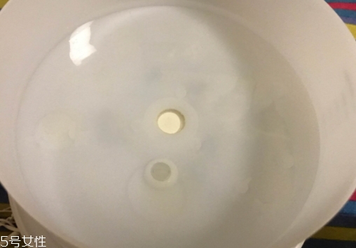 單方精油可以做香薰嗎？單方精油和復(fù)方精油哪個(gè)做香薰好