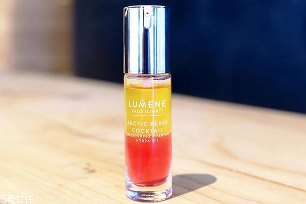 lumene雞尾酒精華油怎么用？能單獨(dú)用嗎？