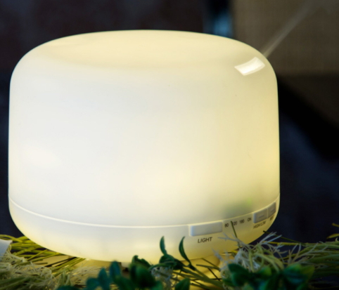 香薰燈可以開一個(gè)晚上嗎？香薰燈對(duì)身體的危害
