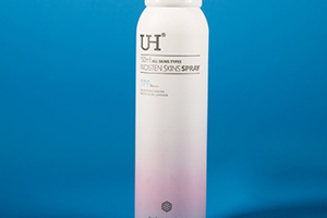 uh噴霧和葵兒噴霧哪個(gè)好？uh噴霧和葵兒紅石榴噴霧對(duì)比