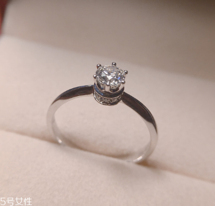 周大生和周生生是什么關(guān)系_哪個好？