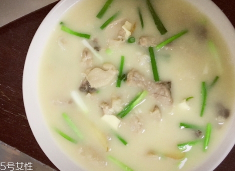 葡萄籽油可以炒菜嗎？葡萄籽油可以炒什么菜