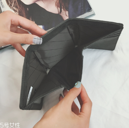 錢包什么顏色招財聚財？招財錢包顏色推薦