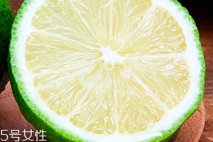 青檸檬可以泡蜂蜜嗎？青檸檬泡蜂蜜味道好嗎？