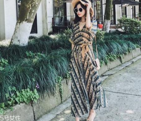 腿粗的女生夏天穿什么？腿粗女生夏季穿搭技巧