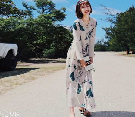 腿粗的女生夏天穿什么？腿粗女生夏季穿搭技巧