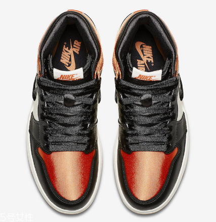 air jordan 1綢緞黑扣碎什么時候發(fā)售？
