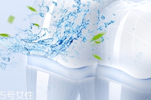 沖牙器和牙線哪個好？沖牙器和牙線的優(yōu)缺點