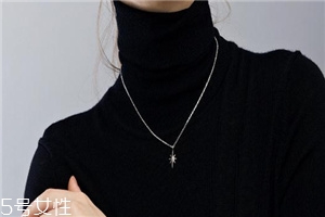 項(xiàng)鏈可以戴著洗澡嗎？項(xiàng)鏈洗澡能戴嗎