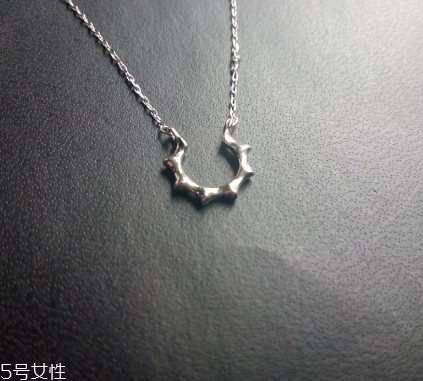 項鏈s925是銀還是白金？項鏈s925屬于白金還是銀