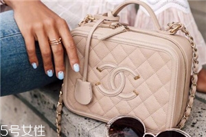 chanel相機包多少錢？香奈兒相機包價格