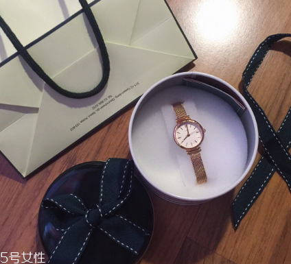 lloyd手表多少錢？lloyd手表官網(wǎng)價(jià)格