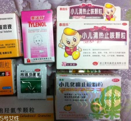 退燒藥會(huì)引起嘔吐嗎？吃退燒藥會(huì)吐嗎？