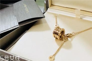 寶格麗彈簧項鏈怎么扣？寶格麗彈簧項鏈幾種扣法