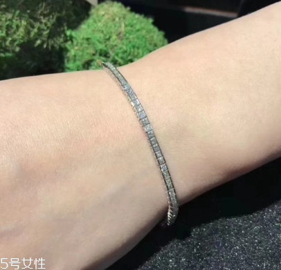 手鏈一般多少顆珠子？手鏈一般是幾個(gè)珠子？