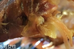 臘雞可以帶上飛機(jī)嗎？坐飛機(jī)可以帶臘雞嗎？