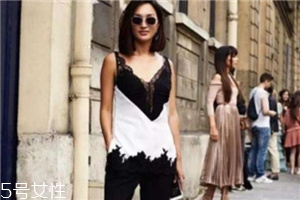 皮膚黑夏天穿什么顏色？黑皮膚適合什么顏色衣服