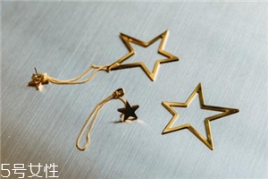 耳環(huán)一般多少克一對？耳環(huán)常見克數(shù)