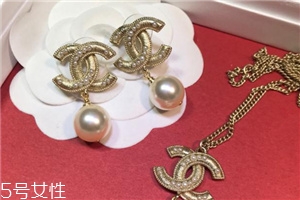 耳環(huán)什么材質好？耳環(huán)常見材質