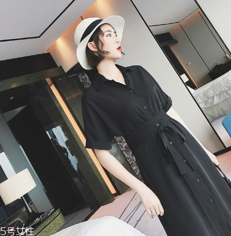 職場新人如何穿搭？職場新人穿衣技巧