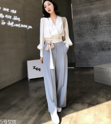 職場新人如何穿搭？職場新人穿衣技巧