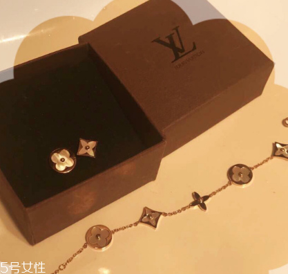 耳釘可以共用嗎？耳釘可以戴別人的嗎