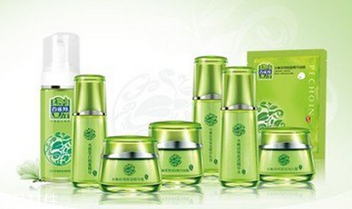 百雀羚水嫩倍現(xiàn)系列適合什么膚質 怎么用百雀羚更補水