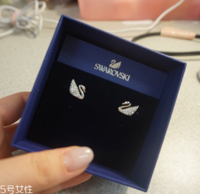 耳釘對耳唇有什么危害？耳釘對耳朵有哪些害處？
