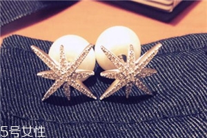 耳釘有異味怎么清洗？耳釘有異味清洗方法
