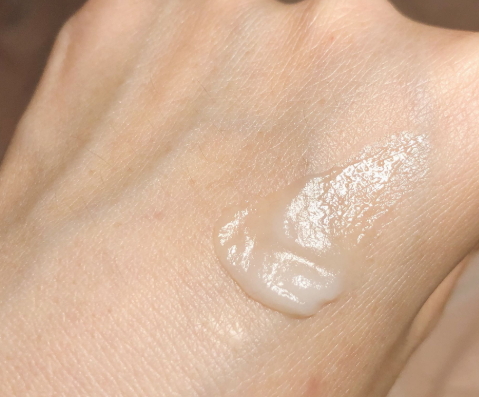 olay空氣霜怎么樣？olay空氣霜搓泥嗎？