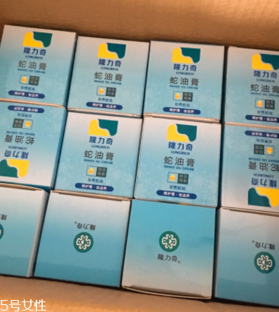 蛇油膏治腳氣嗎？腳氣可以用蛇油膏嗎？