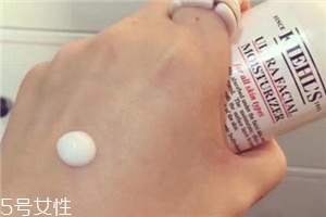 乳液可以當(dāng)晚霜用嗎？乳液當(dāng)晚霜用好嗎？
