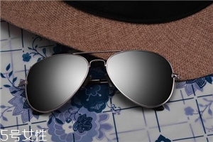 太陽鏡往下掉怎么調(diào)整？太陽鏡老是掉怎么辦？