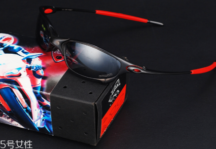 oakley是奢侈品牌嗎？歐克利屬于奢侈品嗎？