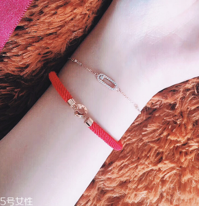 寶格麗紅繩多少錢？寶格麗紅繩手鏈專柜價(jià)格