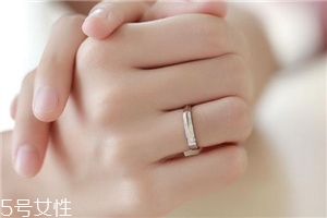 金大福和老鳳祥哪個(gè)好？金大福和老鳳祥品牌對(duì)比