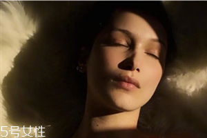 線(xiàn)雕隆鼻需要幾根線(xiàn) 線(xiàn)雕隆鼻安全嗎