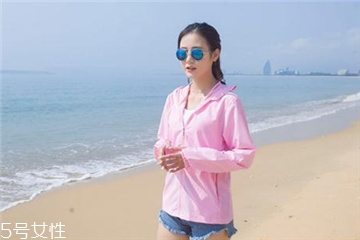 防曬衣上的油怎么洗？防曬衣上滴了油用什么洗？