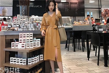 胳膊粗穿什么連衣裙？胳膊粗適合什么連衣裙？