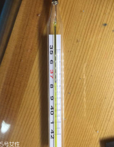體溫計(jì)能不能帶上飛機(jī)？坐飛機(jī)可以帶體溫計(jì)嗎？