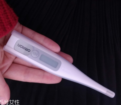 歐姆龍體溫計怎么換電池？歐姆龍體溫計沒電了怎么辦？