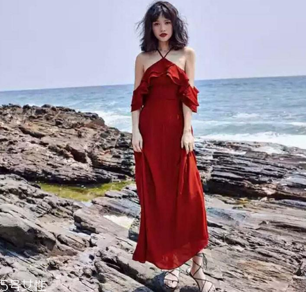 胸大適合什么連衣裙？胸大穿什么連衣裙好看？