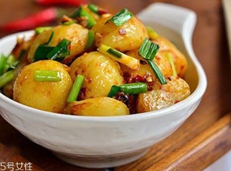 土豆不能和什么一起吃？土豆和黑木耳可以一起吃嗎？