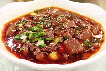 雞血能吃嗎？雞血吃了會怎樣？