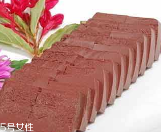 雞血會不會很臟？雞血怎么去灰塵？