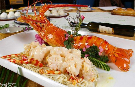 波士頓龍蝦死了還能吃嗎？死的波士頓龍蝦能吃嗎？